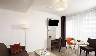 Aparthotel Residhome Rosa Parks 3*